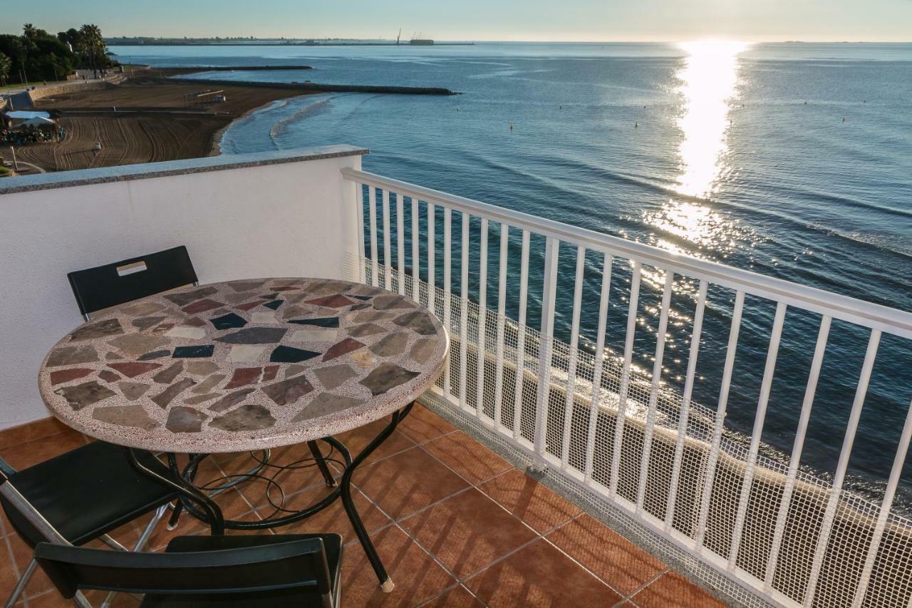 Apartamento En Primera Linea De Mar Sant Carlos de la Ràpita エクステリア 写真